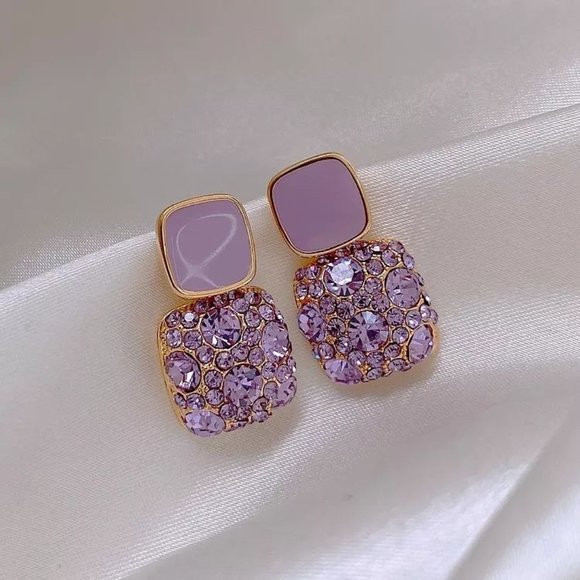 Will restock..Purple Square Stud Earrings - Picture 3 of 4